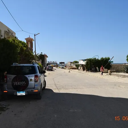 Beachside Chalet ,Sidi Kerir Abu Zeira Exterior photo